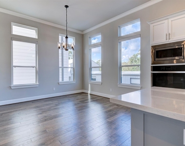 954 Fisher Street - Photo Thumbnail 19