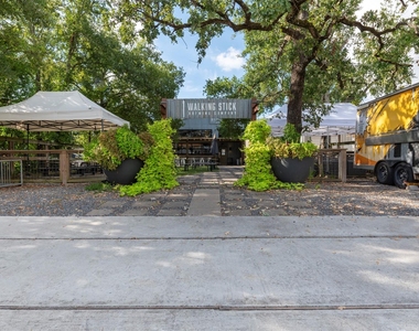 954 Fisher Street - Photo Thumbnail 36
