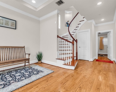 1305 Studer Court - Photo Thumbnail 4