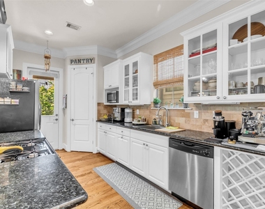 1305 Studer Court - Photo Thumbnail 20