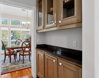 3118 Virginia Street - Photo Thumbnail 23