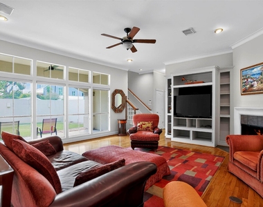 3118 Virginia Street - Photo Thumbnail 15