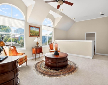 3118 Virginia Street - Photo Thumbnail 35