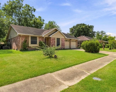 9347 Colleen Road - Photo Thumbnail 1
