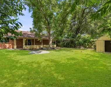 9347 Colleen Road - Photo Thumbnail 15