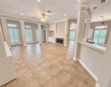 1062 Cayman Bend Lane - Photo Thumbnail 5