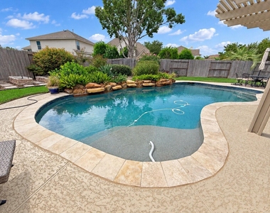 1062 Cayman Bend Lane - Photo Thumbnail 38