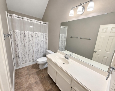 1062 Cayman Bend Lane - Photo Thumbnail 37