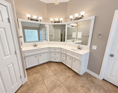 1062 Cayman Bend Lane - Photo Thumbnail 24