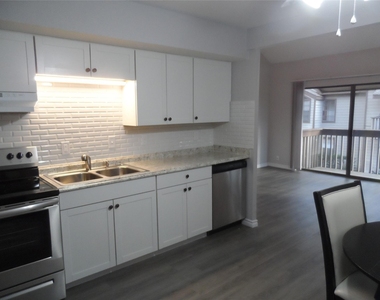 12900 Walden Road - Photo Thumbnail 2