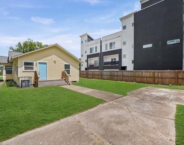 4602 Coke Street - Photo Thumbnail 20