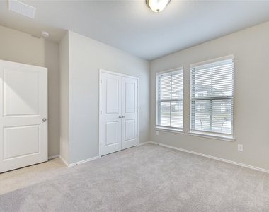 8914 Granary Gate Lane - Photo Thumbnail 12
