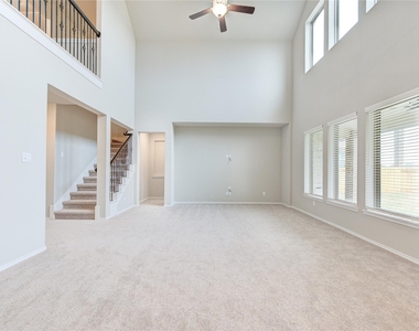 8914 Granary Gate Lane - Photo Thumbnail 7