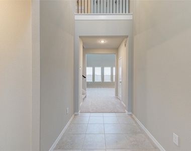 8914 Granary Gate Lane - Photo Thumbnail 10