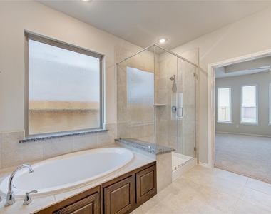 8914 Granary Gate Lane - Photo Thumbnail 33