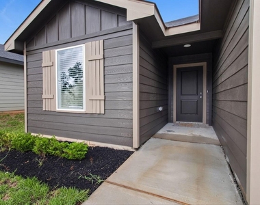 13040 Mccrorey Trails Drive - Photo Thumbnail 3
