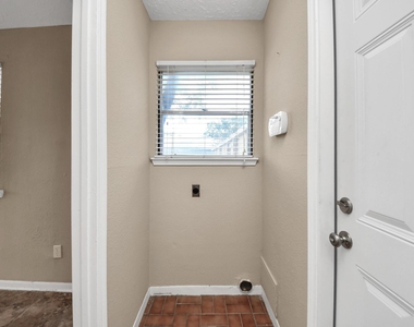 22502 Deville Drive - Photo Thumbnail 37