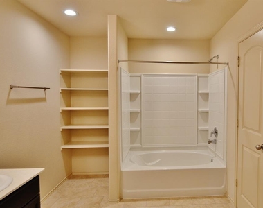 23614 Shortleaf Pine Drive - Photo Thumbnail 12