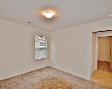23614 Shortleaf Pine Drive - Photo Thumbnail 14