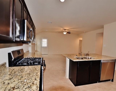 23614 Shortleaf Pine Drive - Photo Thumbnail 7