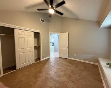 3908 Redstem Court - Photo Thumbnail 21