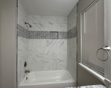3908 Redstem Court - Photo Thumbnail 16