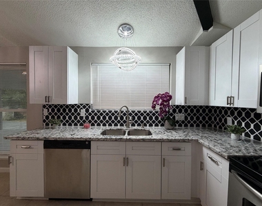 3908 Redstem Court - Photo Thumbnail 5