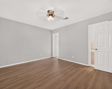 7214 Tours Street - Photo Thumbnail 26