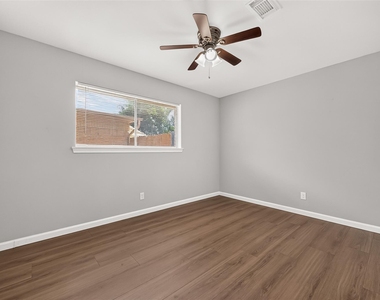 7214 Tours Street - Photo Thumbnail 22