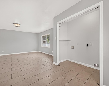 7214 Tours Street - Photo Thumbnail 15