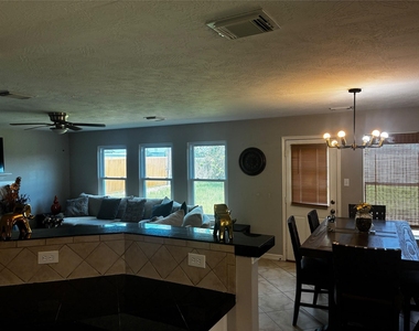 4707 E Parma Drive - Photo Thumbnail 3