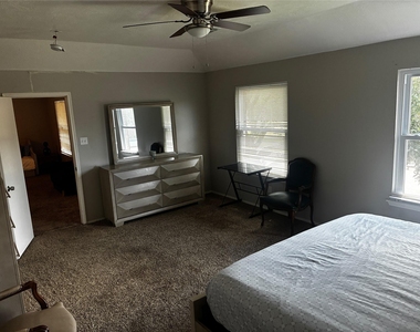 4707 E Parma Drive - Photo Thumbnail 15