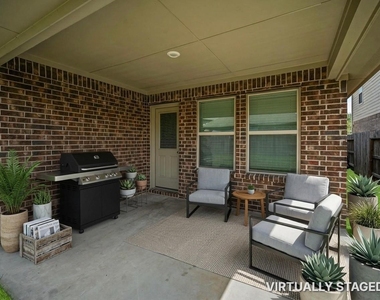 8915 English Manor Drive - Photo Thumbnail 29