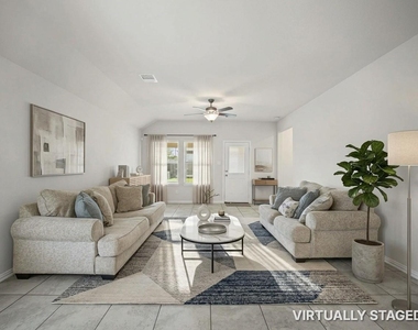 8915 English Manor Drive - Photo Thumbnail 10