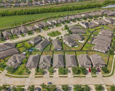 8915 English Manor Drive - Photo Thumbnail 36