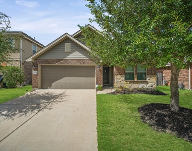 8915 English Manor Drive - Photo Thumbnail 1