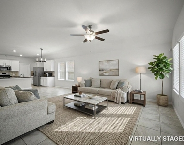8915 English Manor Drive - Photo Thumbnail 11