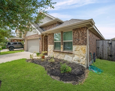 8915 English Manor Drive - Photo Thumbnail 2