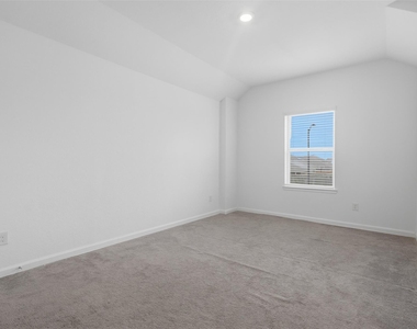 7214 Cordgrass Prairie Lane - Photo Thumbnail 18