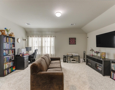 1565 Dawn Harbor Drive - Photo Thumbnail 24