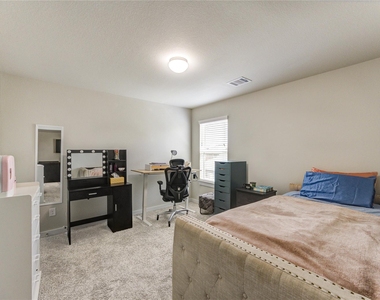 1565 Dawn Harbor Drive - Photo Thumbnail 28
