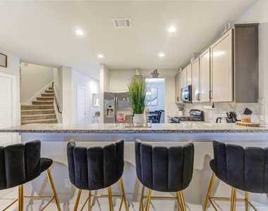 1565 Dawn Harbor Drive - Photo Thumbnail 14