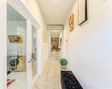 1565 Dawn Harbor Drive - Photo Thumbnail 4