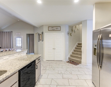 1565 Dawn Harbor Drive - Photo Thumbnail 12