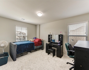 1565 Dawn Harbor Drive - Photo Thumbnail 30