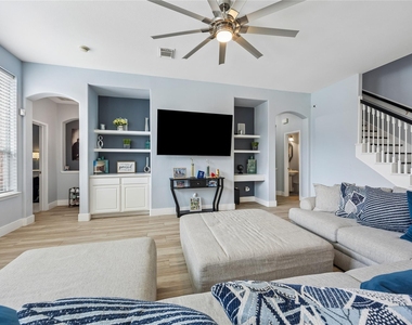 14002 Garden Brook Court - Photo Thumbnail 11