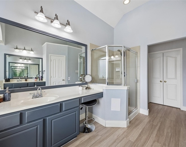 14002 Garden Brook Court - Photo Thumbnail 16
