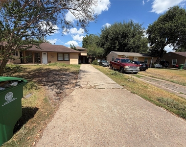 4039 Erby Street - Photo Thumbnail 1