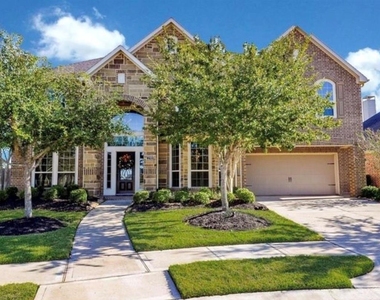 2703 Bonnie Bray Dr Drive - Photo Thumbnail 3