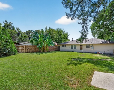 6734 Sharpcrest Street - Photo Thumbnail 34